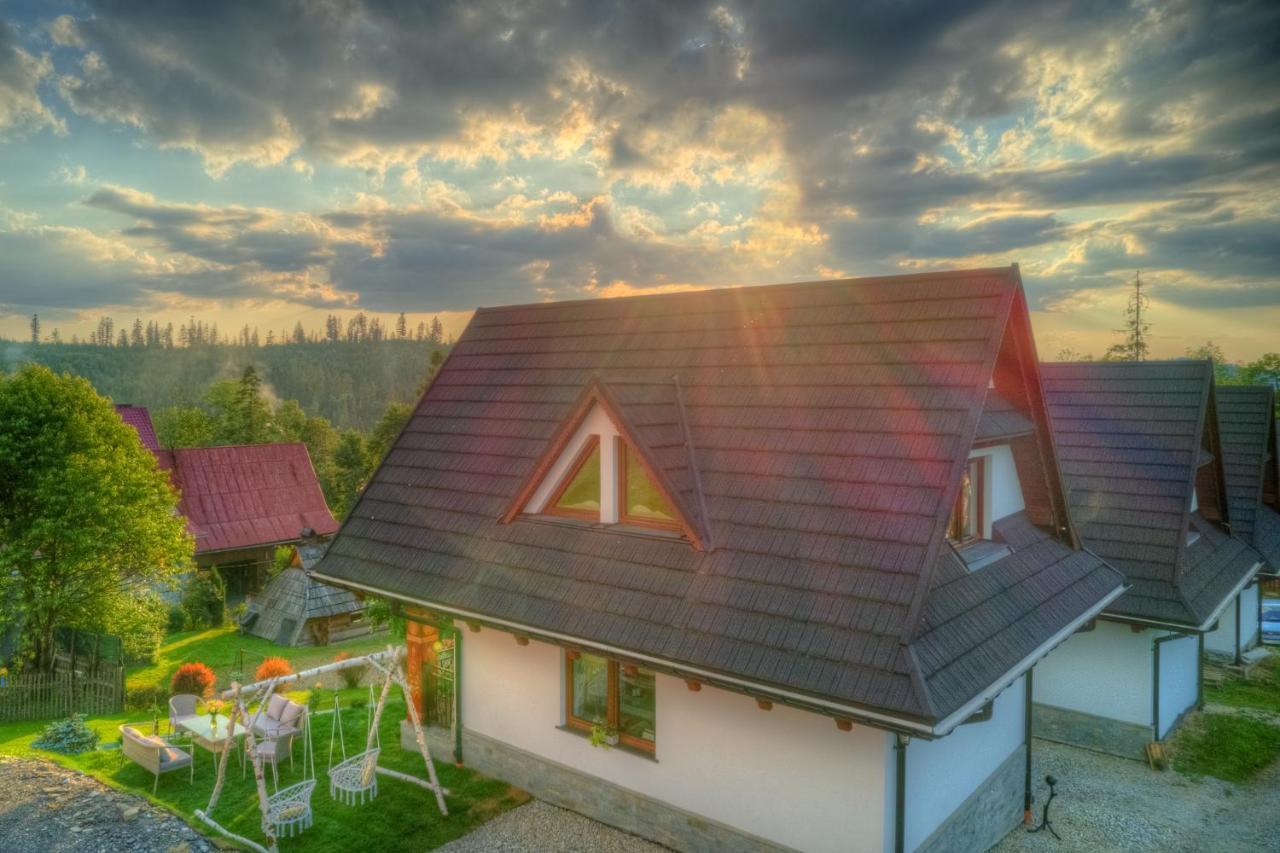 Domki Male Ciche Buitenkant foto